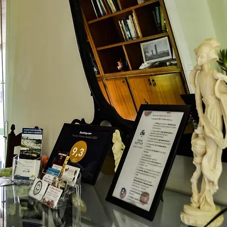 Le Gorgoni Bed & Breakfast Syracuse