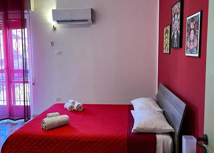 Le Gorgoni Bed & Breakfast Syracuse